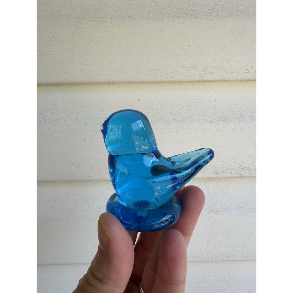 VTG 1986 Cobalt Blue Bird of Happiness Art Glass Signed Leo Ward